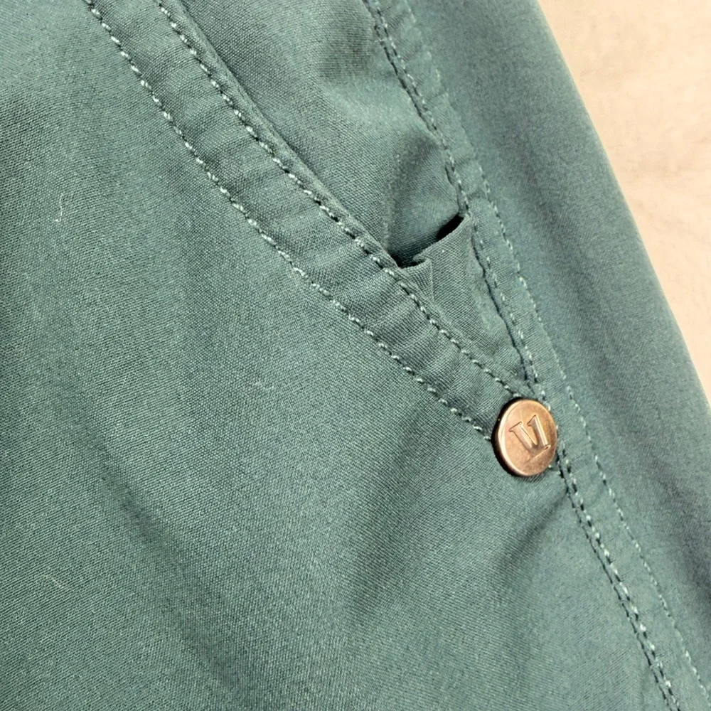 Vuori Kore Athletic Shorts Forest Green Medium
